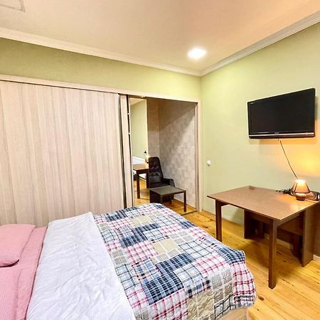 New Lights Apartment Τυφλίδα Εξωτερικό φωτογραφία