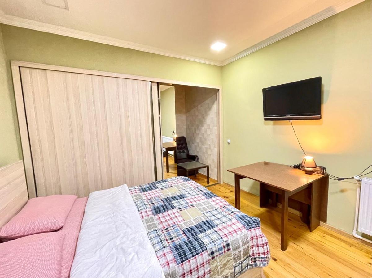 New Lights Apartment Τυφλίδα Εξωτερικό φωτογραφία