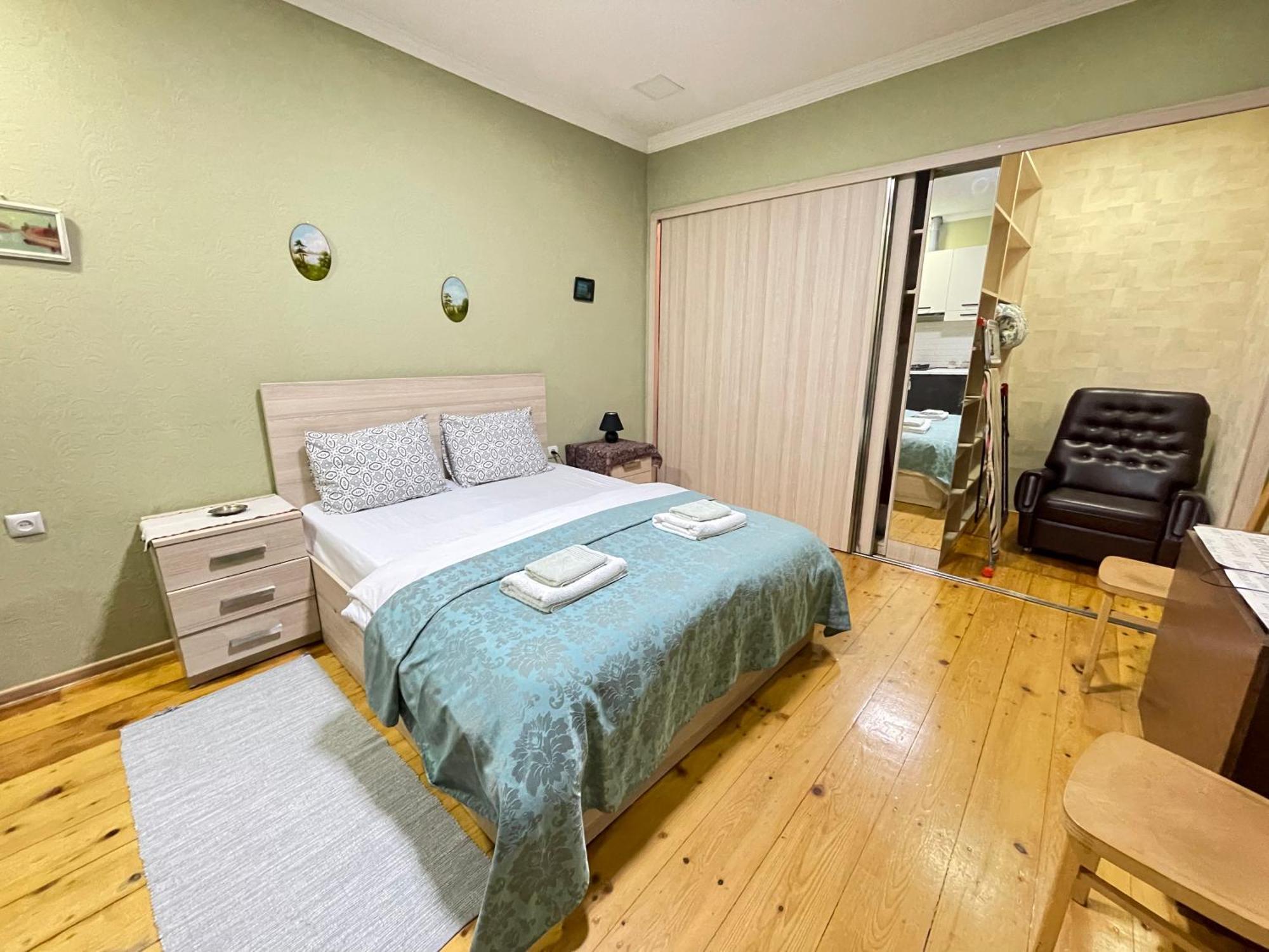 New Lights Apartment Τυφλίδα Εξωτερικό φωτογραφία